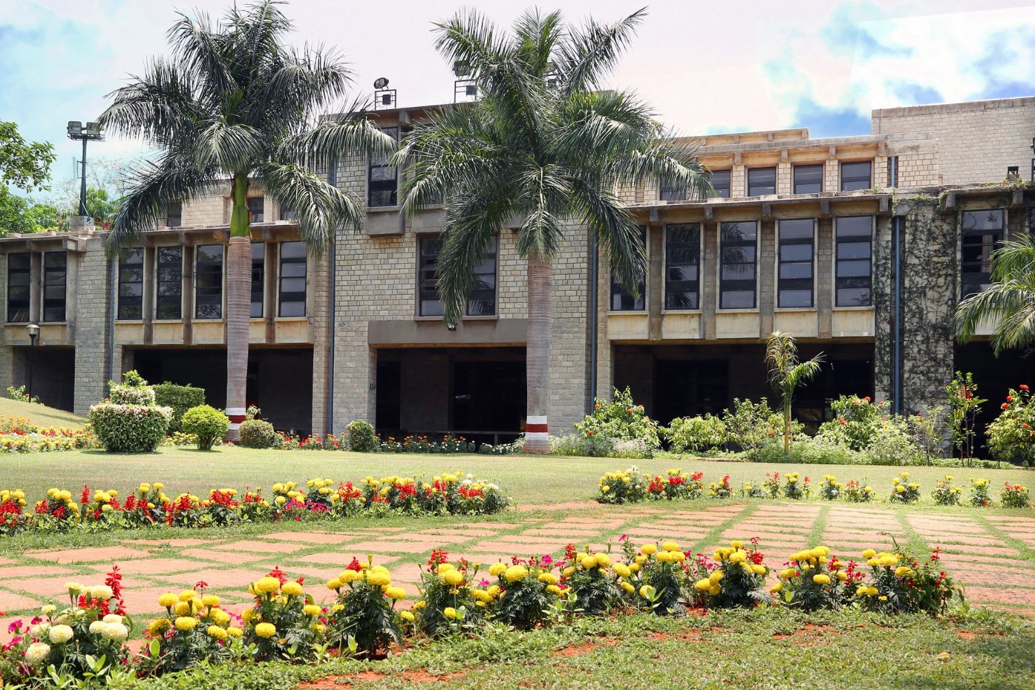 IIM Bangalore Campus 13